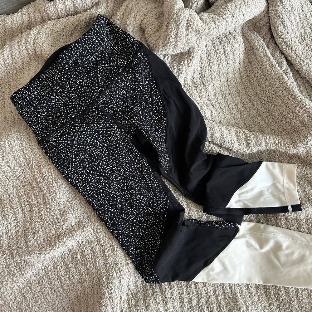 Lulu leggings size 2